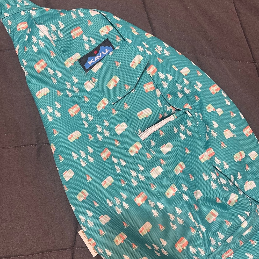 KAVU sling bag